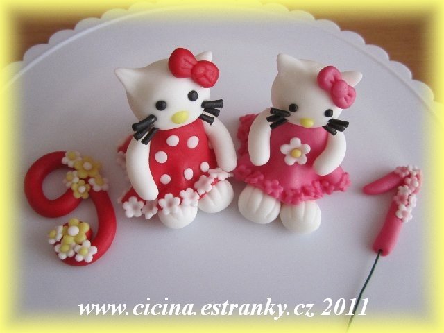 dvě Kittynečky na dortíky